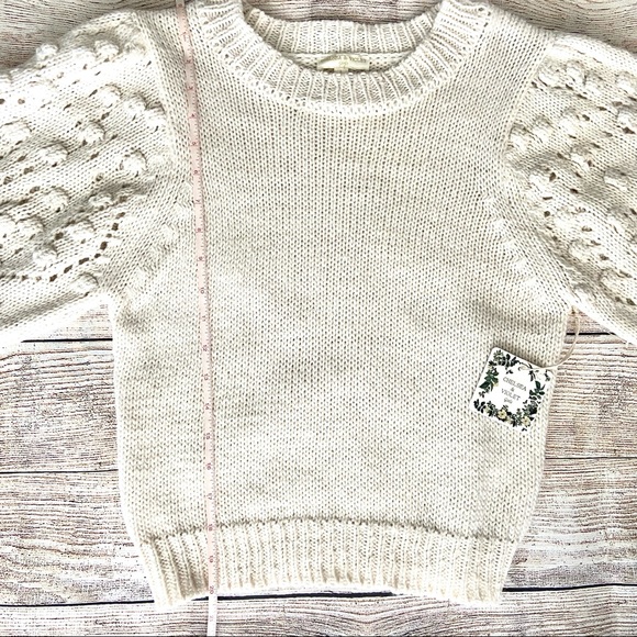 Girls Ivory Dot Sleeve Sweater - Picture 12 of 16